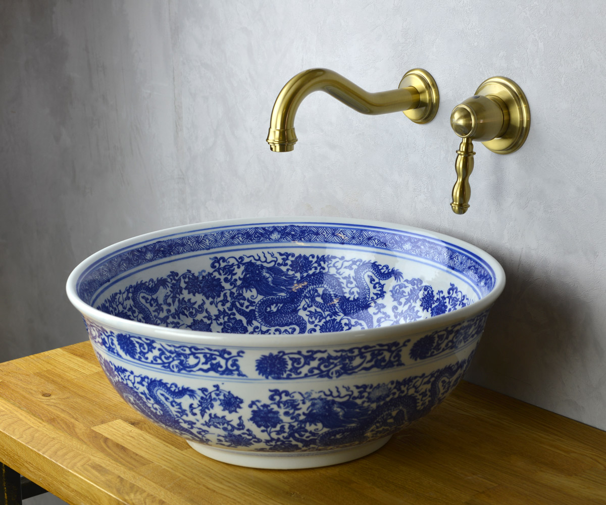 Цветные керамические раковины от Bronze De Luxe.