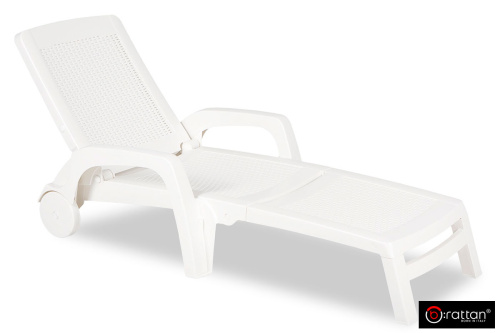 картинка Bica, Италия Шезлонг B:rattan MIAMI складной, белый (незначительный деффект) от магазина Сантехстрой