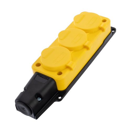 картинка Розетка штепсельная трехместная влагозащищенная,  с/з,  16 А,  IP54, каучук желтая REXANT от магазина Сантехстрой