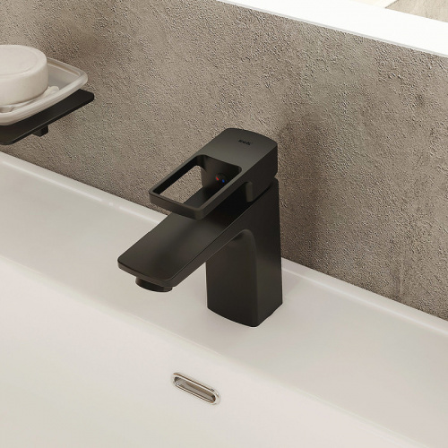 картинка Смеситель для раковины IDDIS Bild (BILBL00i01) от магазина Сантехстрой