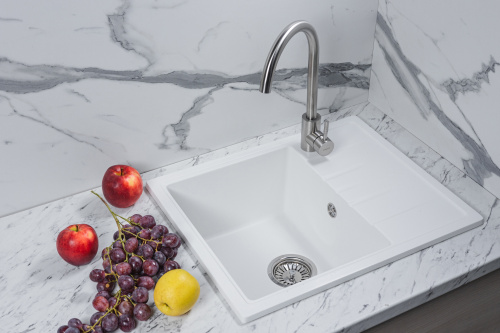 картинка Кухонная мойка c крылом 570х460мм Reflexion Plato RX1457WH, белый от магазина Сантехстрой