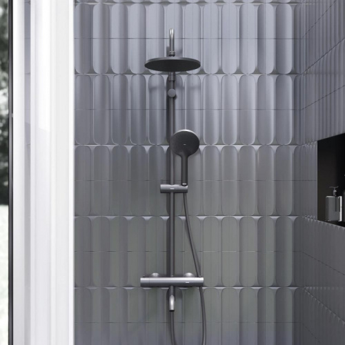 картинка 977810300 Jupiter душевая система со смесителем ТМС, ванна/душ, чёрный от магазина Сантехстрой