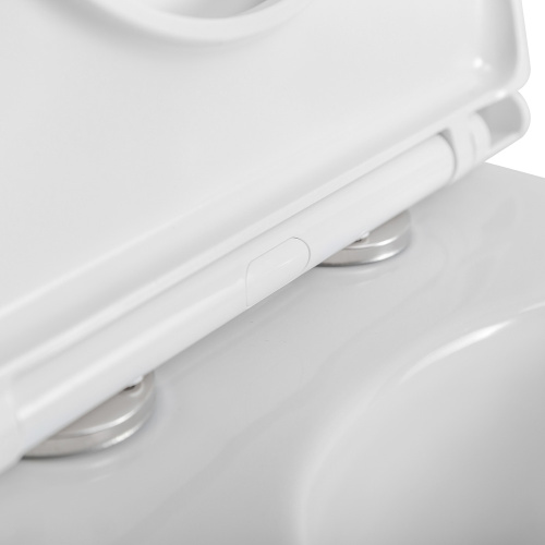 картинка Унитаз-моноблок с сиденьем и смывом TORNADO BelBagno TRE-TOR BB673CP-MN-TOR/SC от магазина Сантехстрой