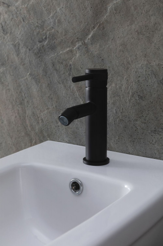 картинка Биде подвесное Allen Brau Infinity 4.21014.20 белый глянец от магазина Сантехстрой