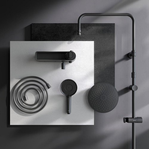картинка F0785A722  X-Joy, душ.система: см-ль-полка д/ванны/душа, душ.штанга, верхн. душ 220мм, ручн.душ, чер от магазина Сантехстрой