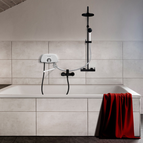 картинка Водонагреватель проточный Royal Thermo SmartFix TS (3,5 kW) - кран+душ от магазина Сантехстрой