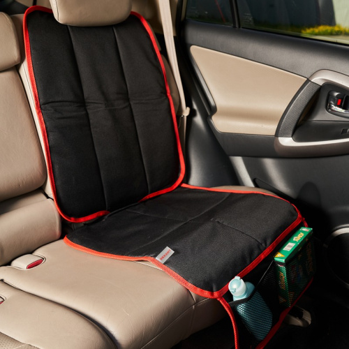 картинка Накидка защитная под детское автокресло со спинкой и карманом от магазина Сантехстрой