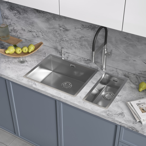 картинка Кухонная мойка Reflexion Como RX2054SS полированная сталь от магазина Сантехстрой