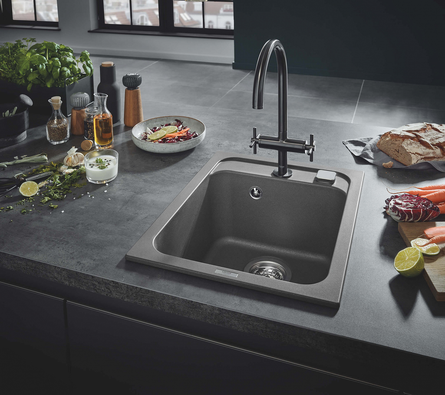 Композитные мойки GROHE. Сочетание формы и функциональности