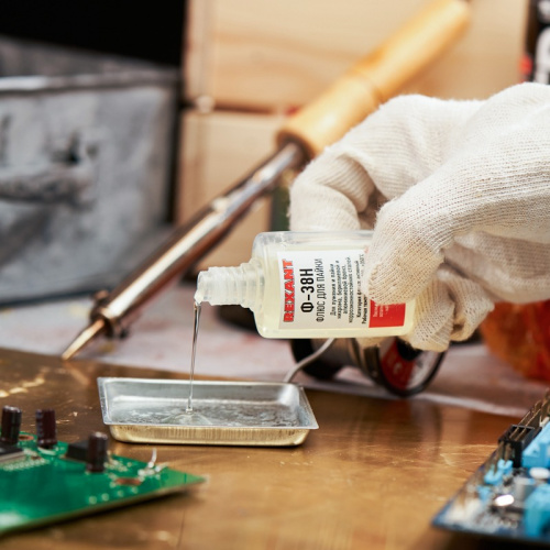 картинка Флюс для пайки REXANT,  Ф-38Н,  30 мл,  флакон от магазина Сантехстрой