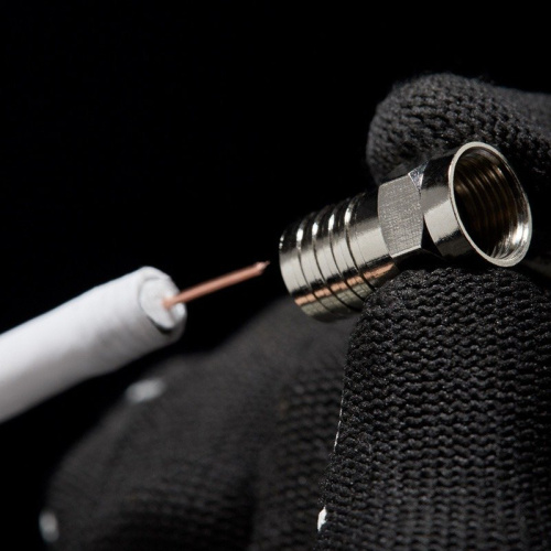 картинка F-разъем RG-6, обжим REXANT от магазина Сантехстрой