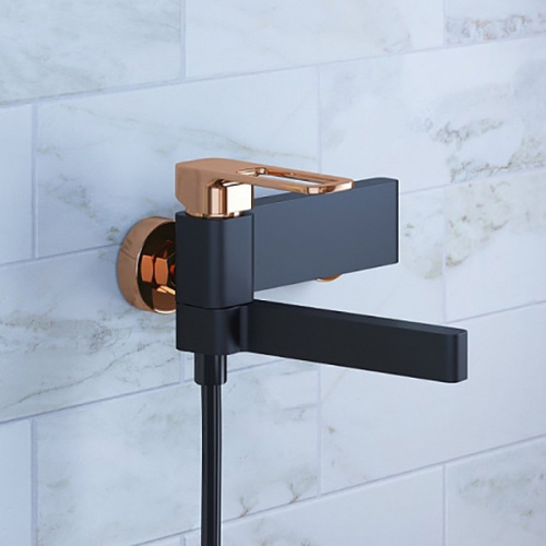 фото смеситель для ванны iddis slibg00i02 черный