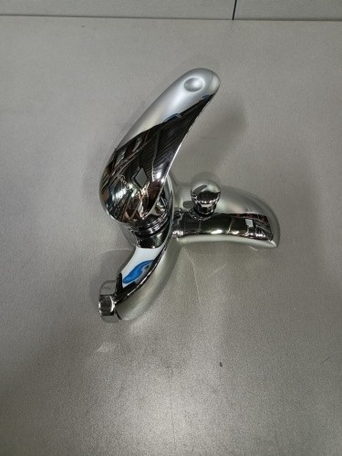 фото смеситель для ванны medea mars hb6555262c