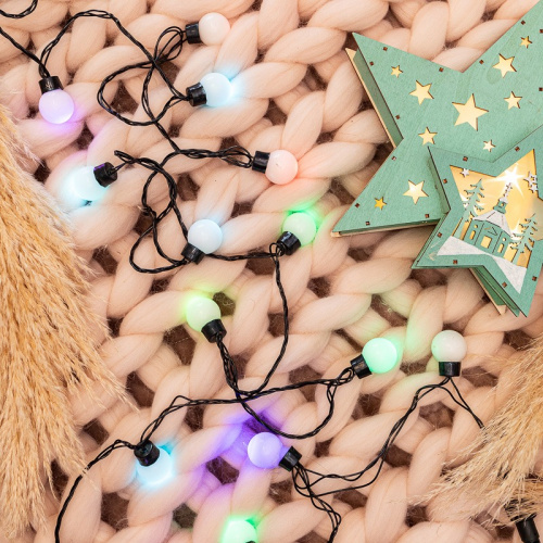 картинка Гирлянда Шарики Ø25мм,  5м,  темно-зеленый ПВХ,  25 диодов,  цвет RGB от магазина Сантехстрой