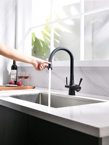 картинка Смеситель для кухни Lemark Comfort с подключением к фильтру с питьевой водой (LM3075BL) от магазина Сантехстрой