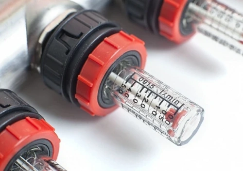 картинка Коллектор, 1", Multidis SF 4, выход-3/4" ЕК, нержавеющая сталь, со встроенными ротаметрами 0-5 л/мин. на подаче (нов.арт. 1405354) от магазина Сантехстрой