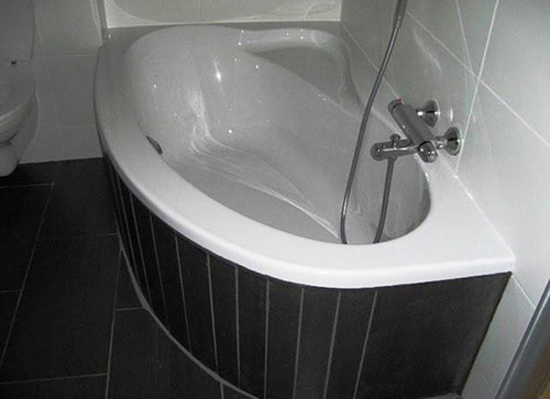 картинка Акриловая ванна Riho Lyra 153x100 B021001005 (BA6700500000000) R без гидромассажа от магазина Сантехстрой