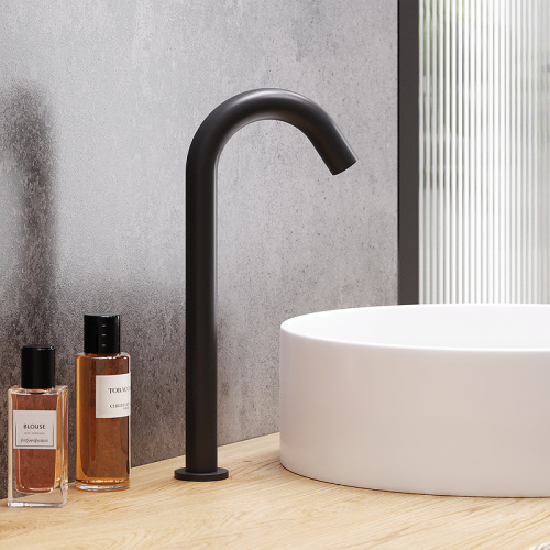 картинка 360280300 Scandinavian Pure, cенсорный смеситель для умывальника, высокий, чёрный от магазина Сантехстрой