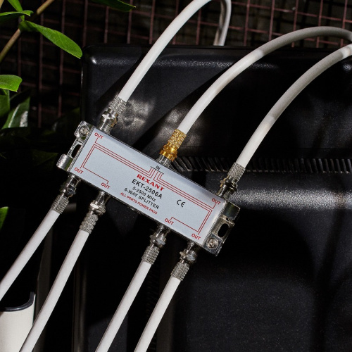 картинка Делитель ТВ х 6 под F разъём 5-2500МГц СПУТНИК REXANT от магазина Сантехстрой