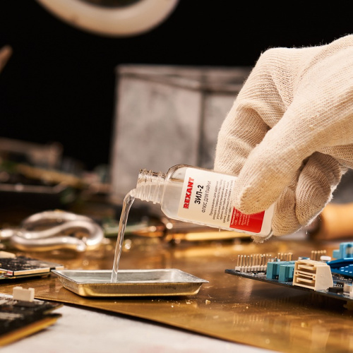 картинка Флюс для пайки REXANT,  ЗИЛ-2, 30 мл,  флакон от магазина Сантехстрой