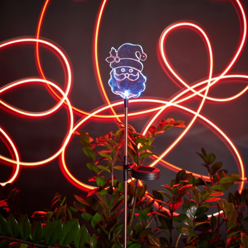 картинка Светильник светодиодный Lamper Добрый Санта с солнечной панелью и аккумулятором,  переливчатое свечение мультиколор от магазина Сантехстрой