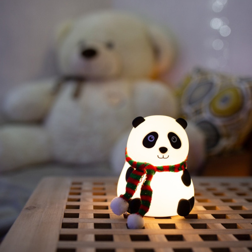 картинка Силиконовый ночник Панда от магазина Сантехстрой