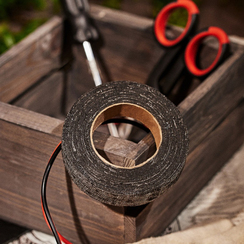 картинка Изолента х/б 20х0,35 мм (ролик 8,3 м/110 г) (1-ПОЛ) REXANT от магазина Сантехстрой