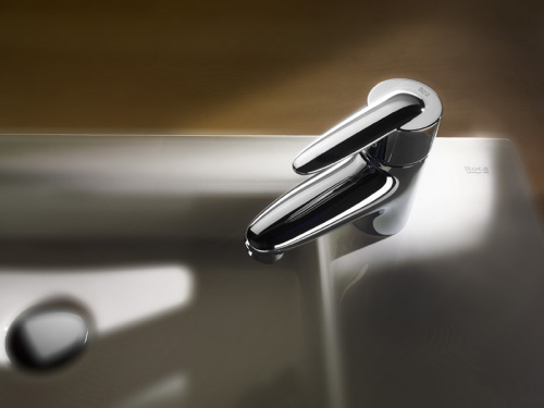 картинка Смеситель для раковины Roca Vectra, однорычажный, хром (75A3161C00) от магазина Сантехстрой