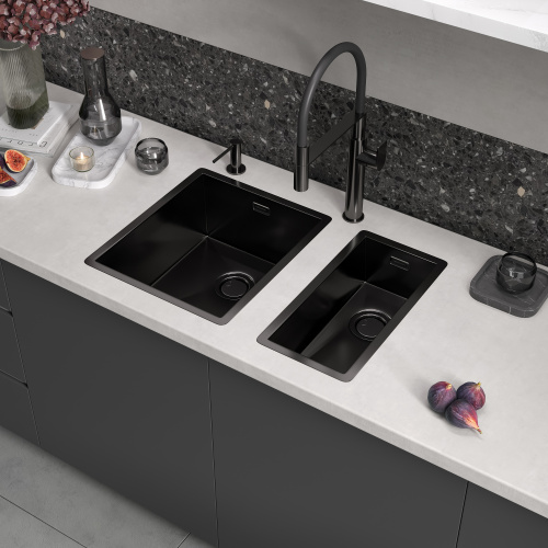 картинка Кухонная мойка Reflexion Como RX2038BL оружейная сталь от магазина Сантехстрой