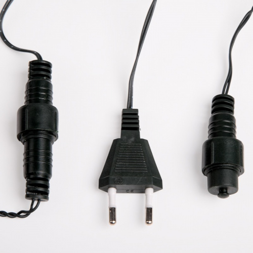 картинка Гирлянда Шарики Ø25мм,  5м,  темно-зеленый ПВХ,  25 диодов,  цвет RGB от магазина Сантехстрой