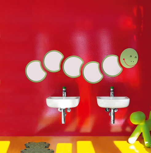 картинка Laufen FLORAKIDS сегмент для зеркала 262x21x296 мм, «голова гусеницы», зеленый от магазина Сантехстрой