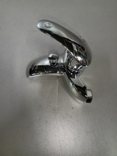 фото смеситель для ванны medea mars hb6555262c