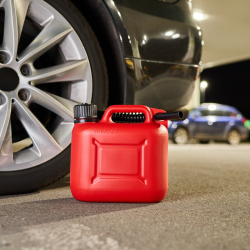 картинка Канистра REXANT Classic для ГСМ и технических жидкостей,  пластиковая 5 л от магазина Сантехстрой