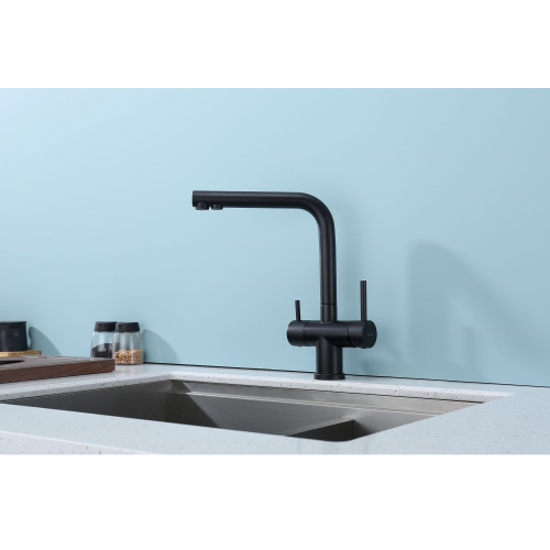 картинка Смеситель Splenka для кухни с подключением к фильтру питьевой воды (S70.61.06) от магазина Сантехстрой