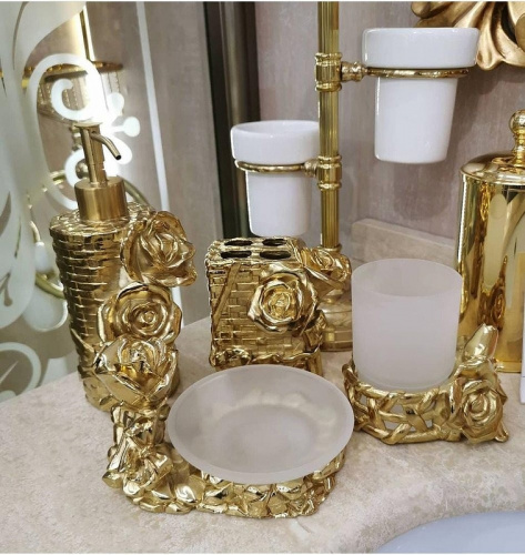 картинка Держатель для зубных щеток Art&Max Rose AM-B-0091B-Do Золото от магазина Сантехстрой