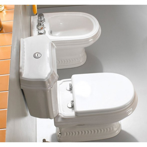 картинка Унитаз подвесной Geberit SMYLE SQUARE безободковый, с быстросъемным сиденьем микролифт (500.685.01.1) от магазина Сантехстрой