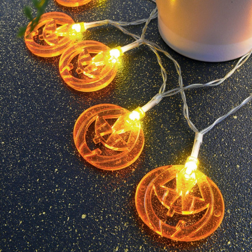 картинка Каскад Lamper Улыбка LED 6 м с выносной солнечной панелью 2 м и аккумулятором,  теплое белое свечение от магазина Сантехстрой