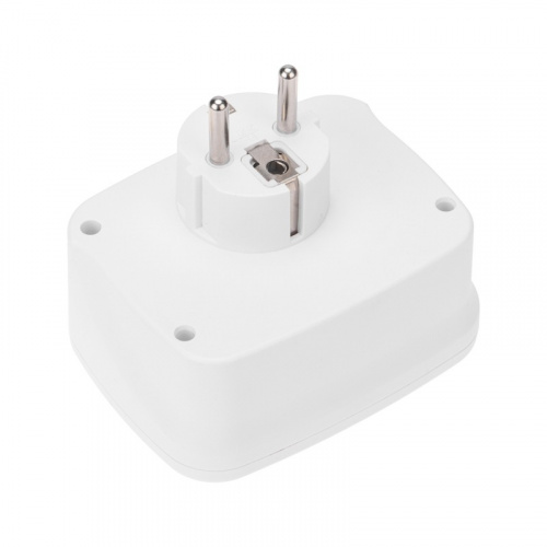 картинка Тройник электрический 16А + 2х2,5А с заземлением + 3хUSB-A 2,4А + USB Type-C 3А,  белый REXANT от магазина Сантехстрой