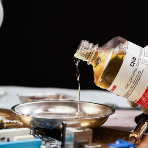 картинка Флюс для пайки REXANT,  СКФ (спирто-канифольный),  500 мл,  флакон от магазина Сантехстрой
