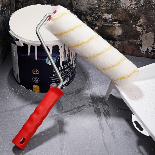 картинка Валик полиамид белый с желтой полосой,  ворс 11 мм,  ширина ролика 240 мм,  Ø 42 мм,  бюгель 8 мм,  серия «Мастер» REXANT от магазина Сантехстрой