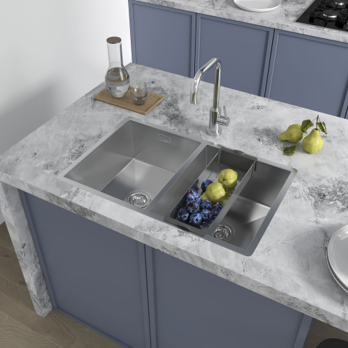 картинка Кухонная мойка Reflexion Garda RX2170SS полированная сталь от магазина Сантехстрой