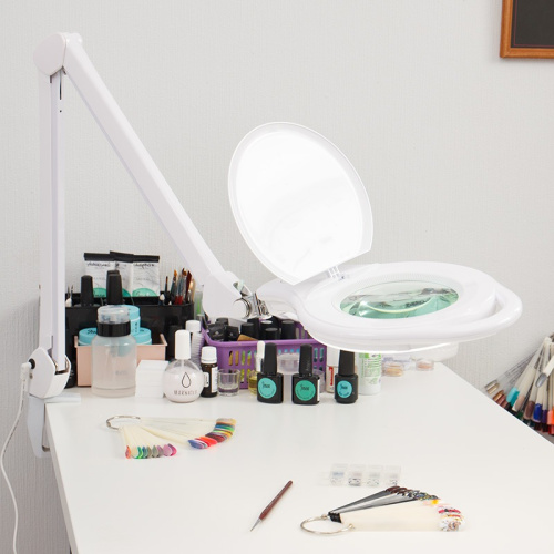 картинка Лупа на струбцине круглая 5D с подсветкой 96 SMD LED,  теплый и холодный свет,  ø127мм,  белая (8060) REXANT от магазина Сантехстрой