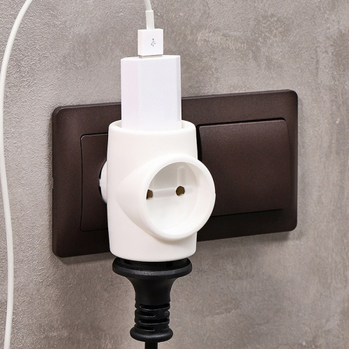 картинка Тройник электрический без заземления 220 В,  6A REXANT от магазина Сантехстрой