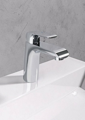 картинка Смеситель для раковины Ravak x070118 Хром от магазина Сантехстрой