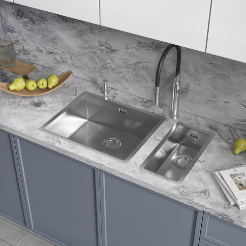 картинка Кухонная мойка Reflexion Como RX2022SS полированная сталь от магазина Сантехстрой