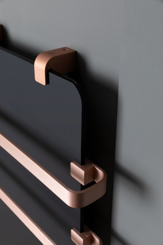 картинка Полотенцесушитель электрический Allen Brau Infinity 120x44 с рейлингом 2.0 и креплением, медь браш от магазина Сантехстрой