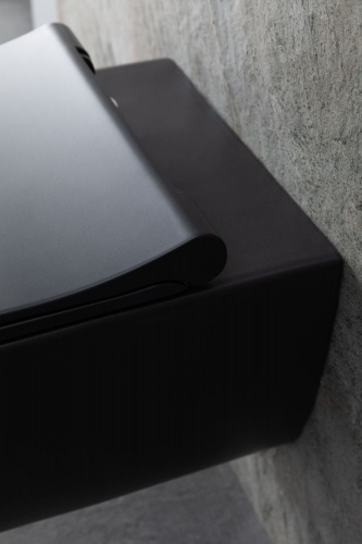 картинка Чаша подвесного унитаза Allen Brau Priority 4.31001.31 черный матовый от магазина Сантехстрой