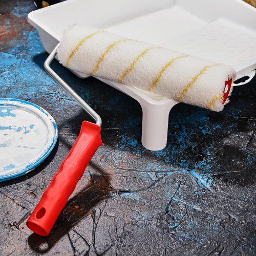 картинка Валик полиамид белый с желтой полосой,  ворс 11 мм,  ширина ролика 240 мм,  Ø 42 мм,  бюгель 8 мм,  серия «Мастер» REXANT от магазина Сантехстрой