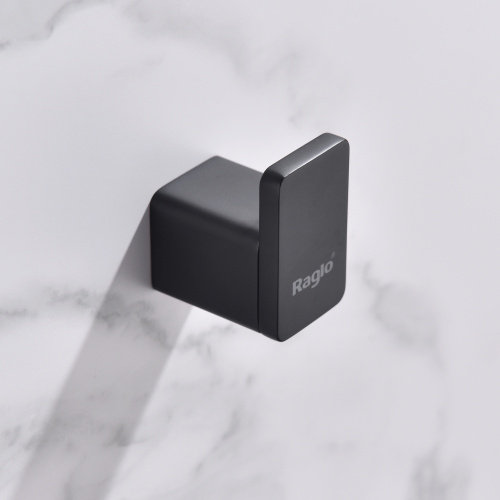 картинка Крючок для ванной комнаты Raglo R301.05.06, черный от магазина Сантехстрой