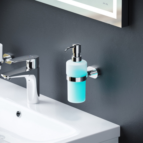 картинка A7436900 Sense L, Стеклянный диспенсер для жидкого мыла с настенным держателем, хром от магазина Сантехстрой